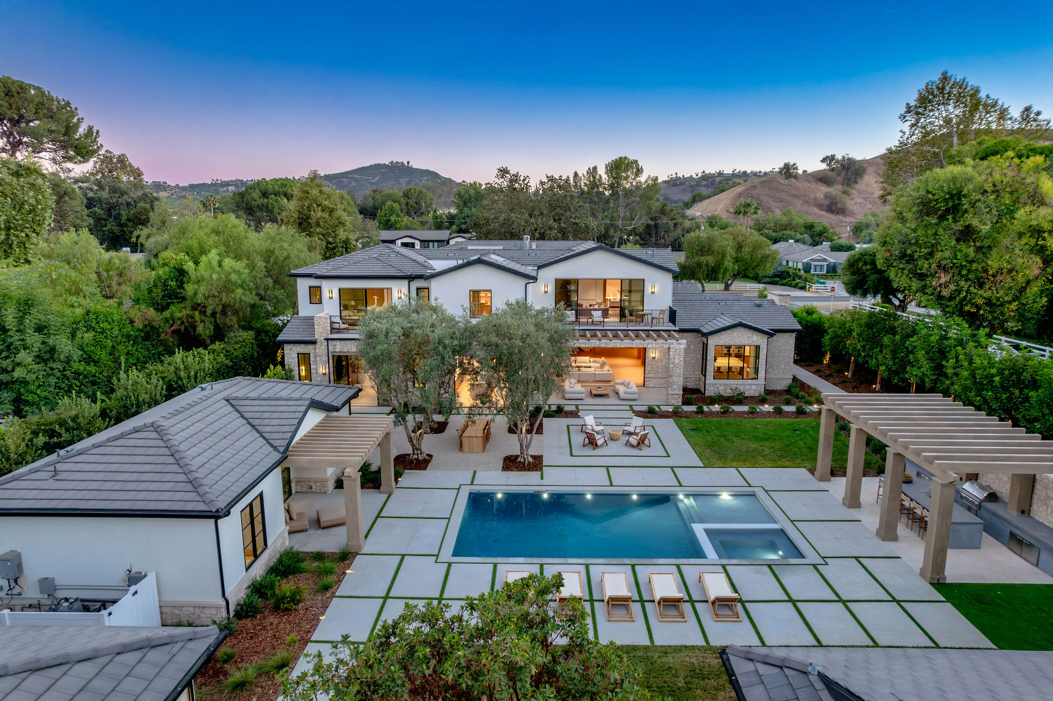 Aerial view of 23661 Long Valley Road, Hidden Hills, CA 91302