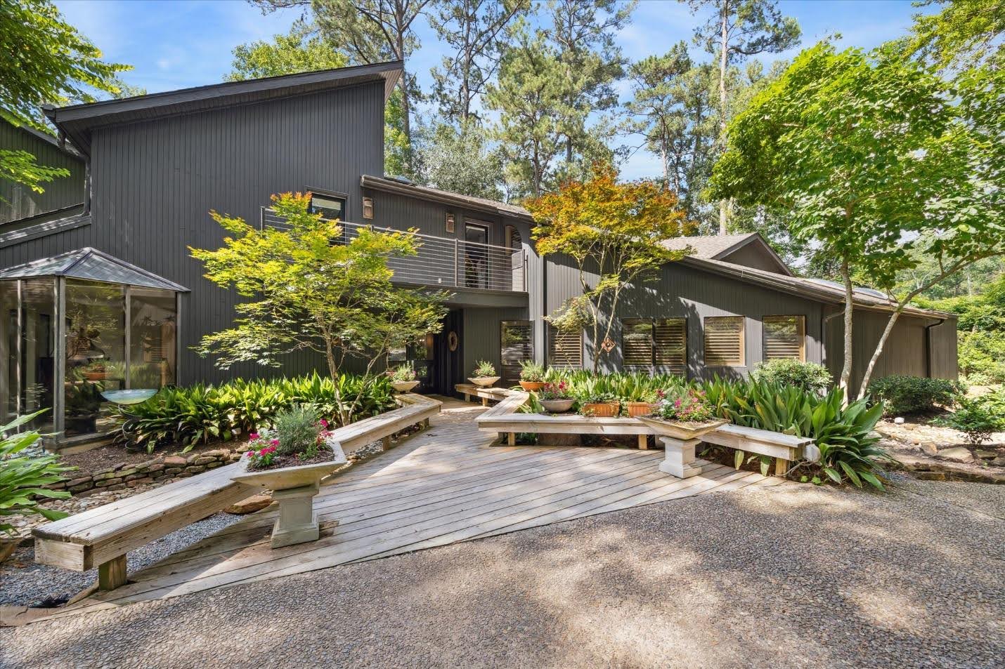 Springtime Escape in Tomball