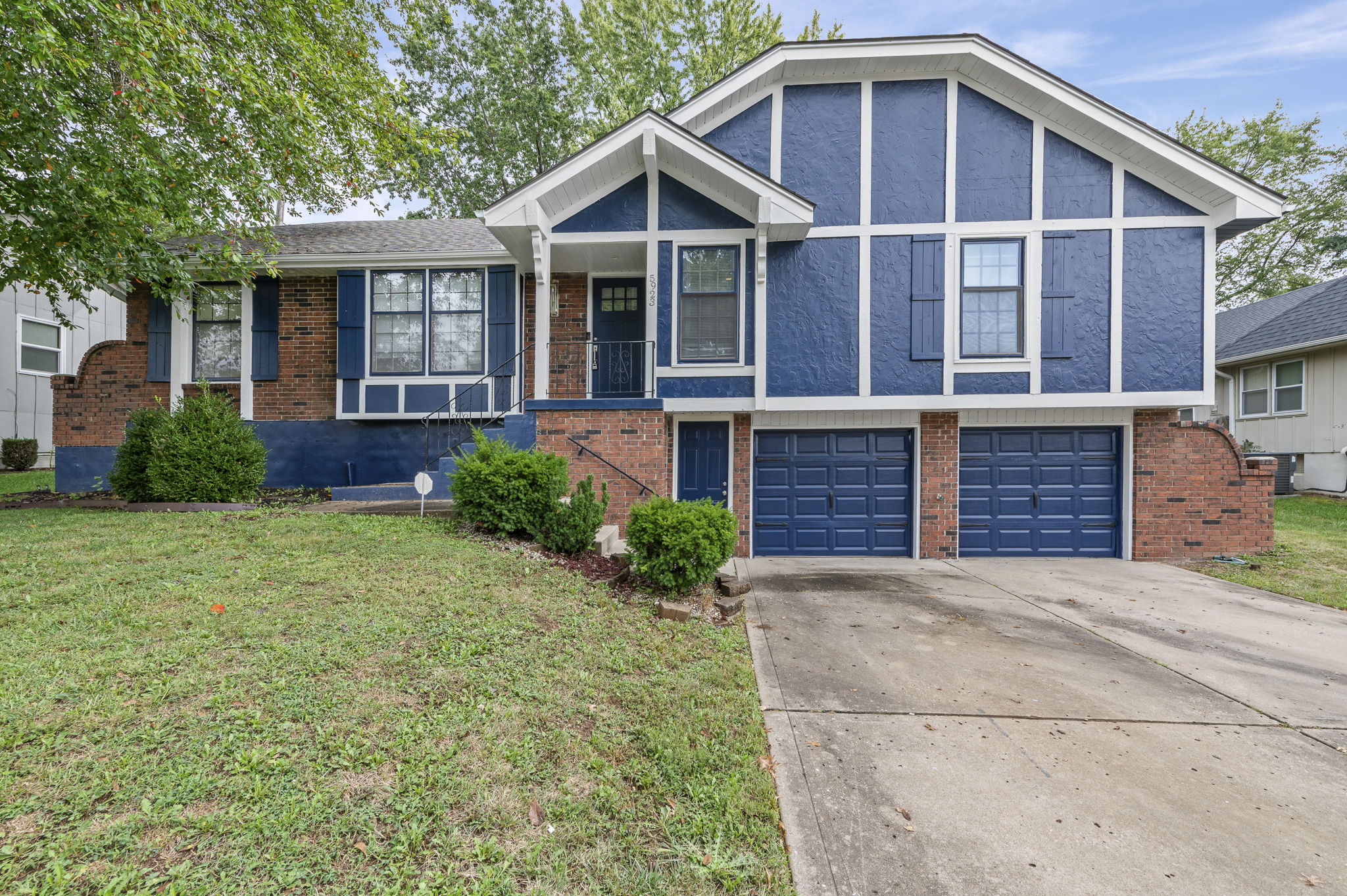 Selling a Home That Needs Updates — Woodson Estates, Kansas City MO front exterior