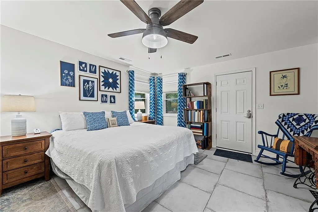 The primary bedroom — 605 4th Street, Weston MO