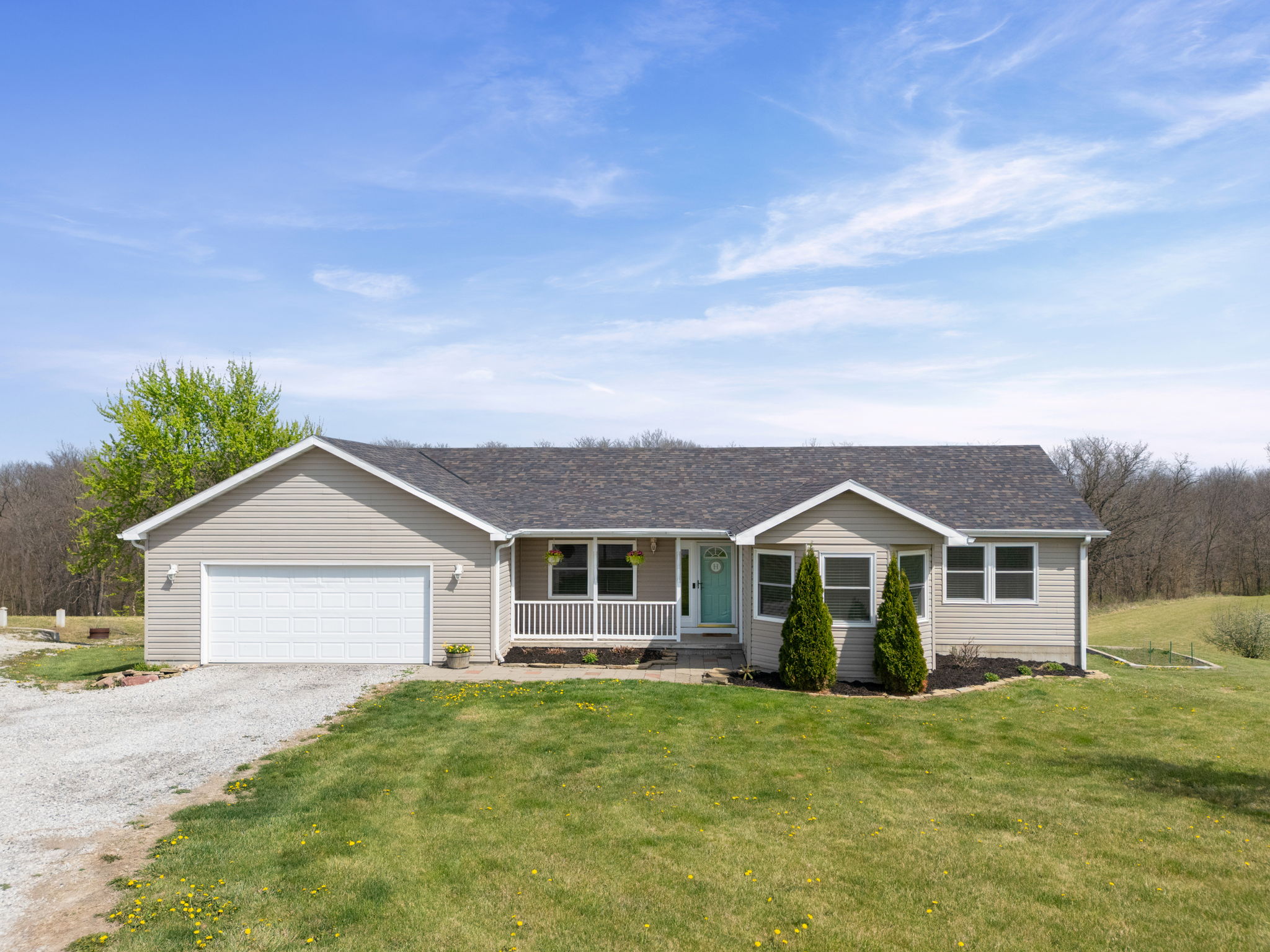 7451 State Route D, Rea MO — front exterior on 15 acres