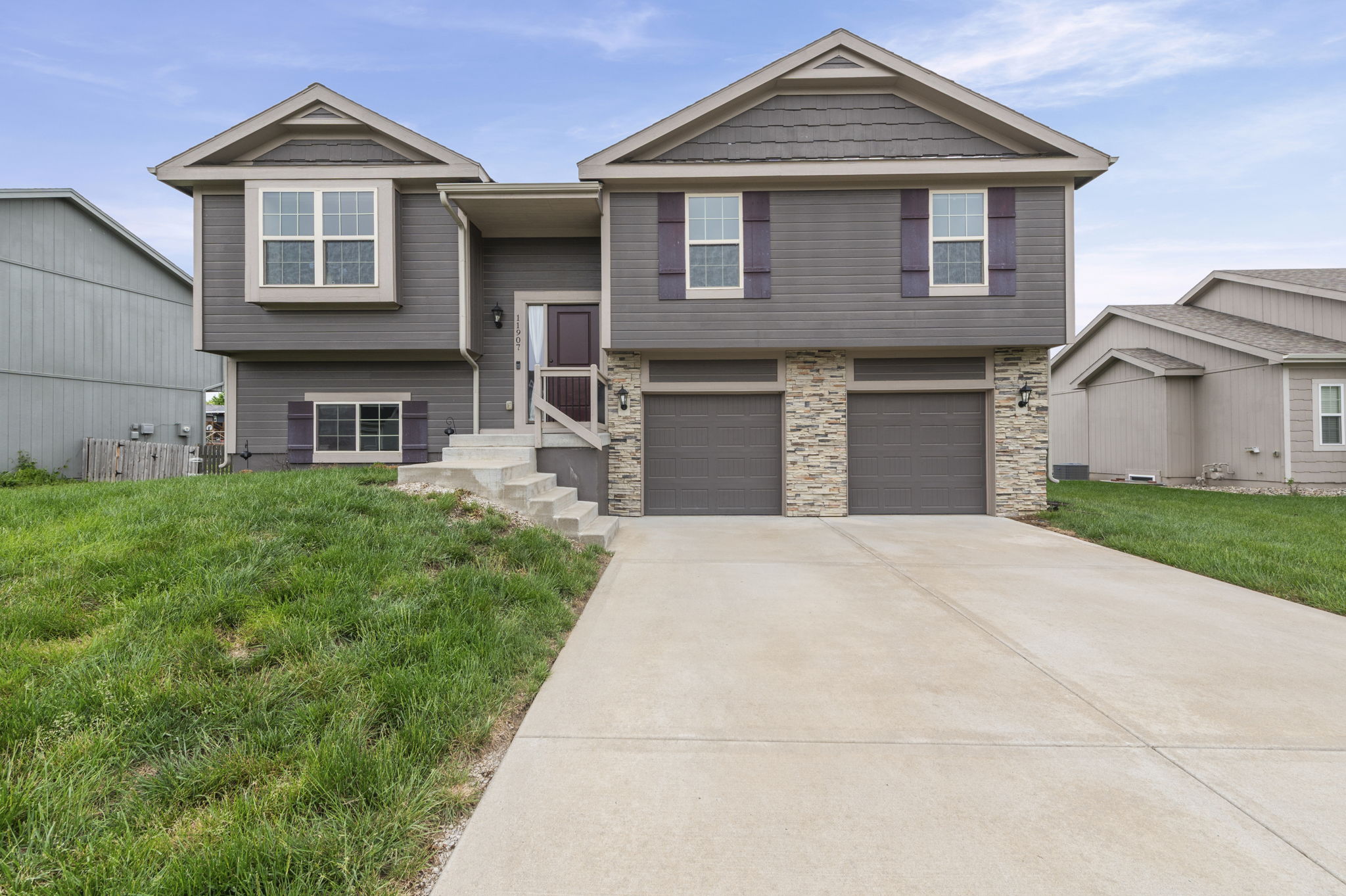 Front exterior of a Kansas City home