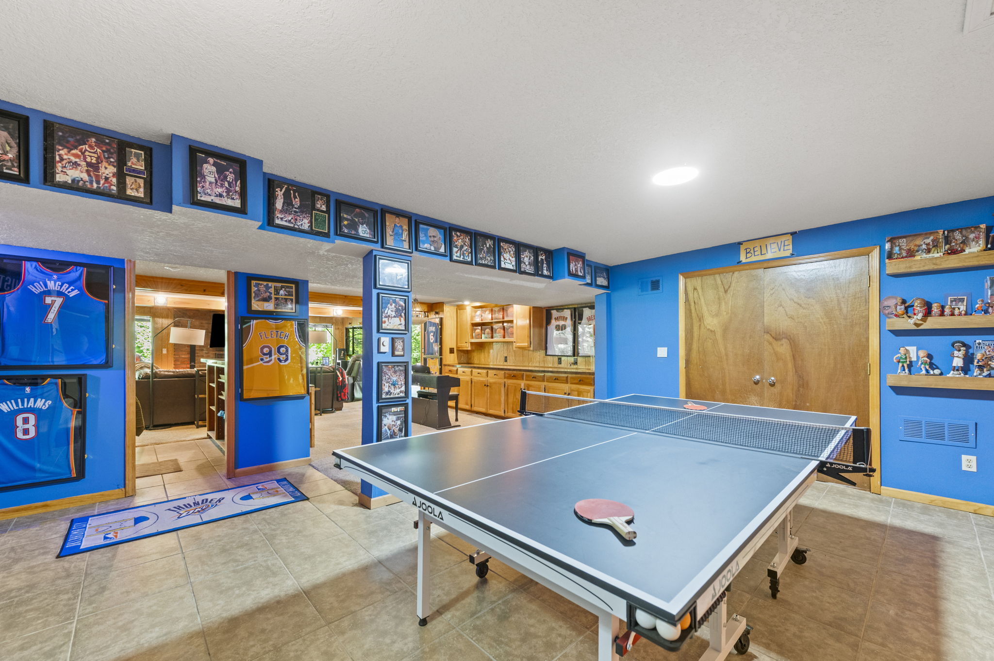 Lower-level recreation and game room