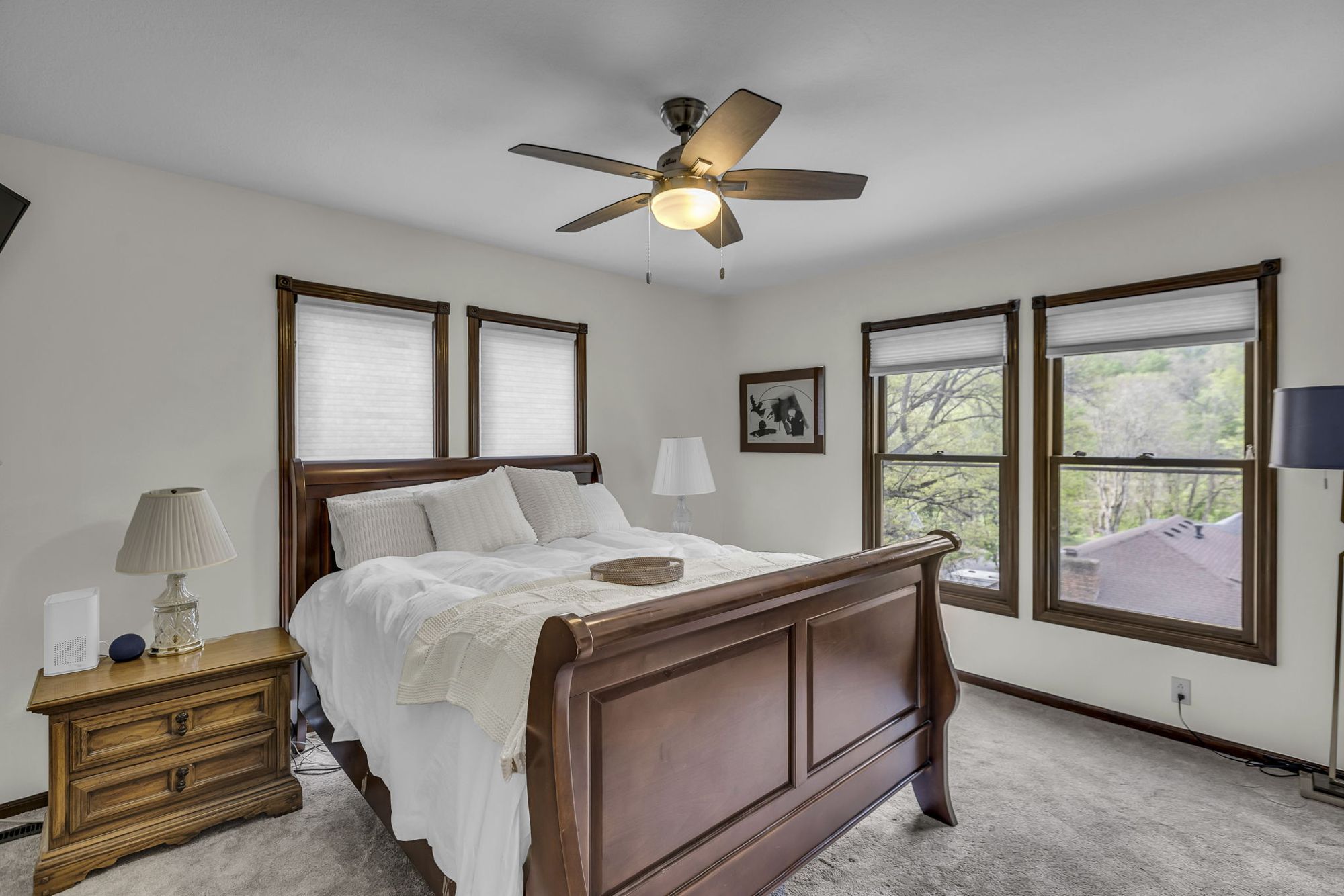 Private upstairs suite at 615 Cherry Street, Weston, MO