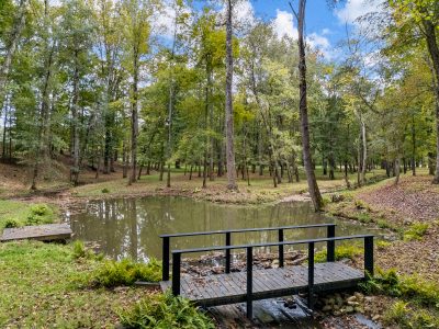 High-end rural estate offering privacy and open land in Upstate South Carolina