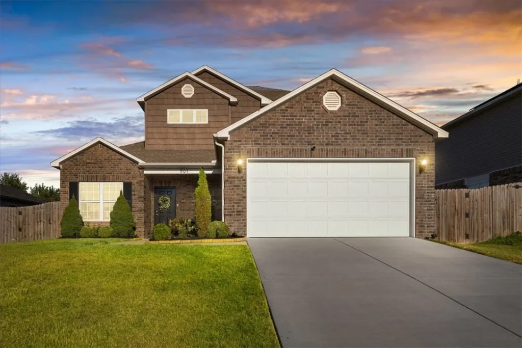 Street view of Bentonville Arkansas home