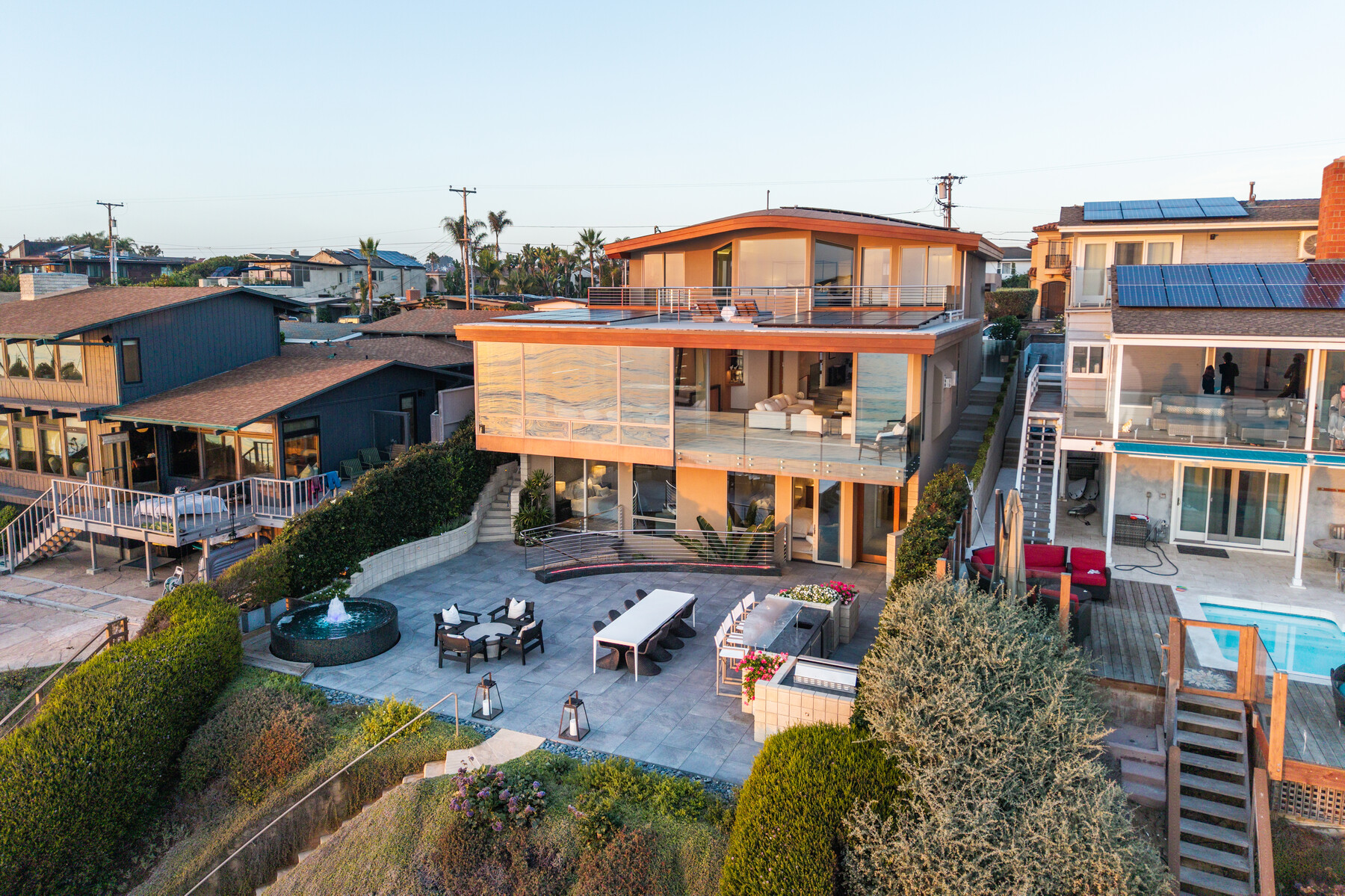 1230 Neptune Ave Encinitas CA 92024