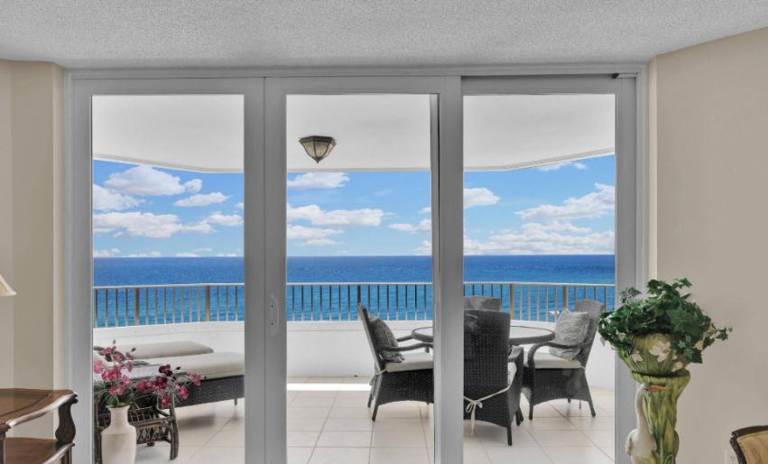 550 S. Ocean Blvd. #906, Boca Raton
