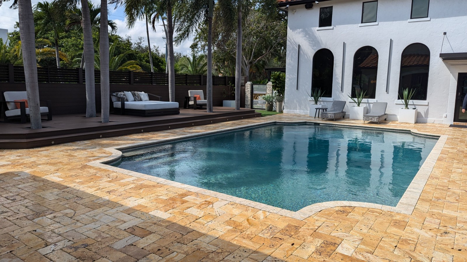 290 NW 6th Street, Boca Raton