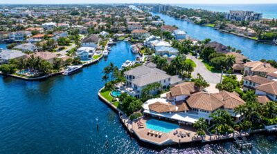 Image For Why Luxury Homes Are Sitting On The Market 400x223