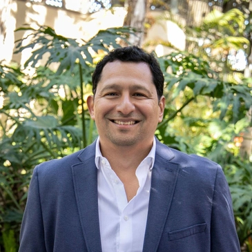 San Diego Real Estate Expert | Juniper Real Estate Company | Agent Photo