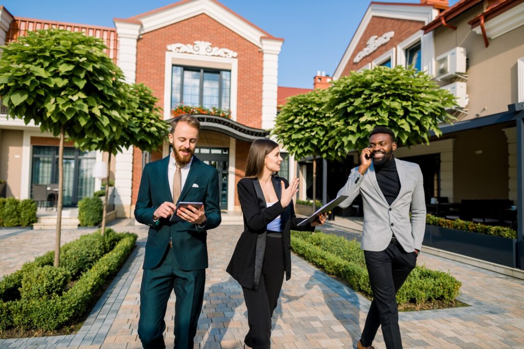 Luxury Real Estate Agents Why You Need the Best Representation