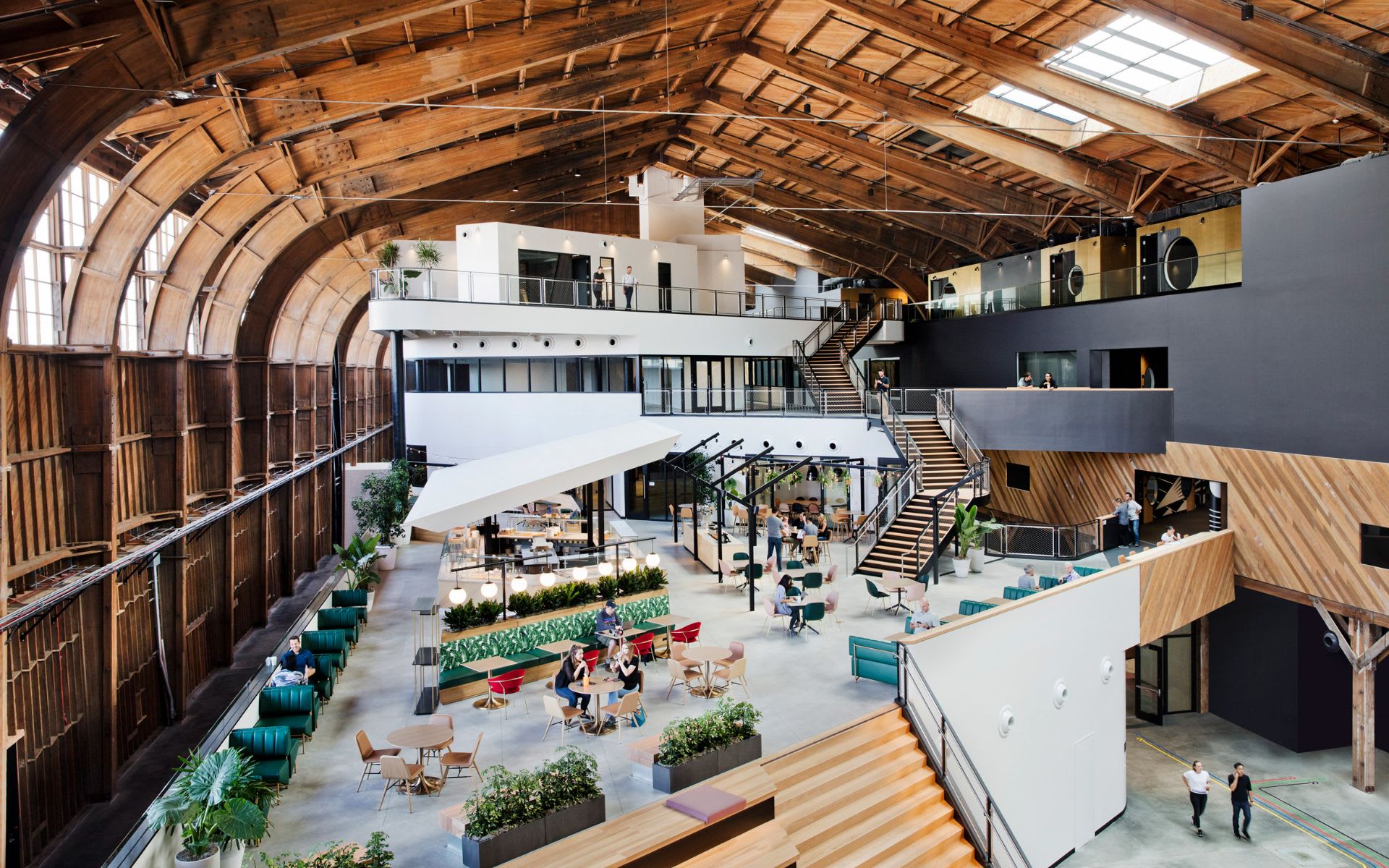 google-spruce-goose-hangar-architecture-zgf-los-angeles-california-usa_dezeen_2364_col_7-1