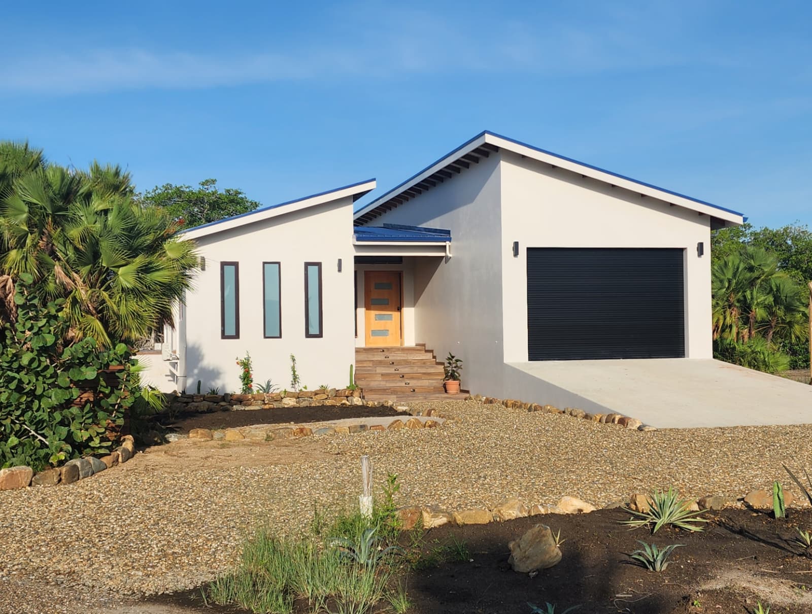 Listing Gallery 0