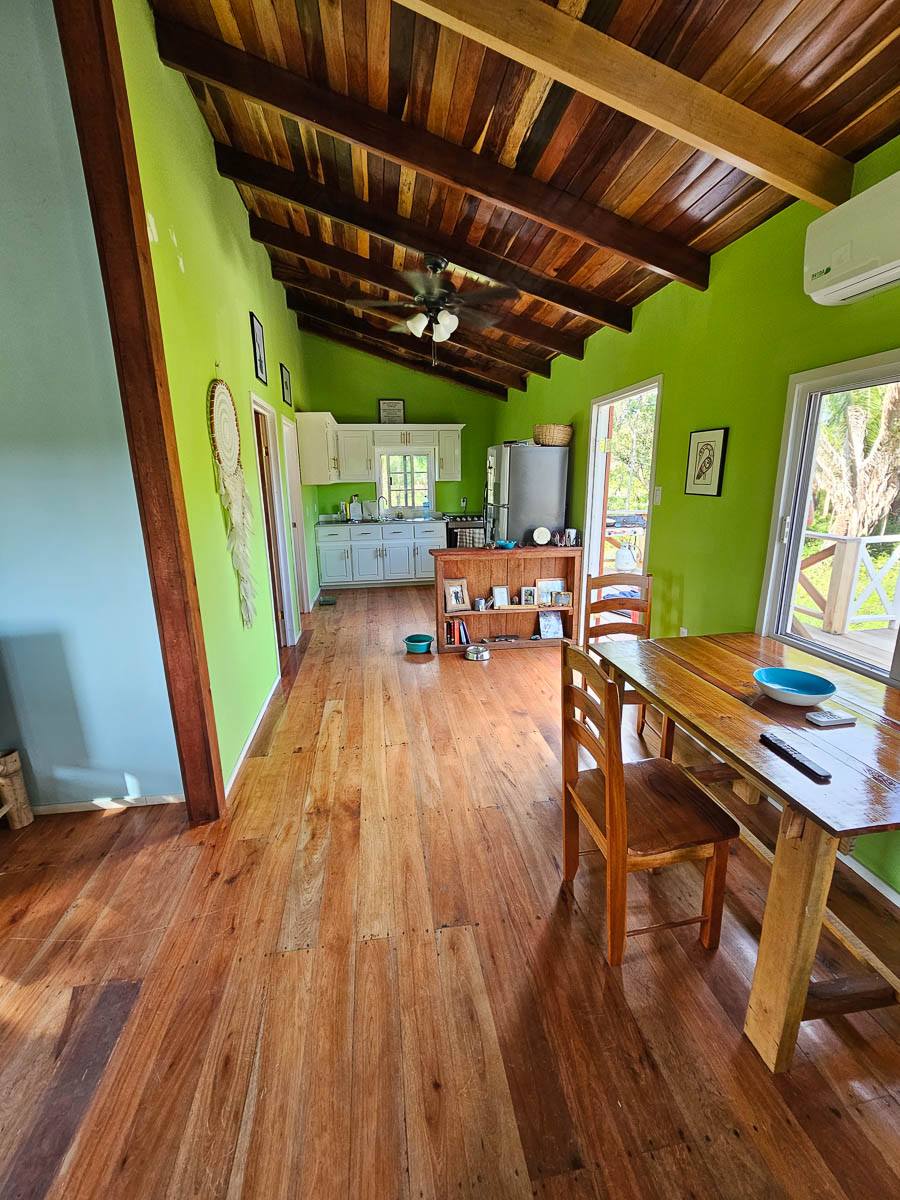 Listing Gallery 0
