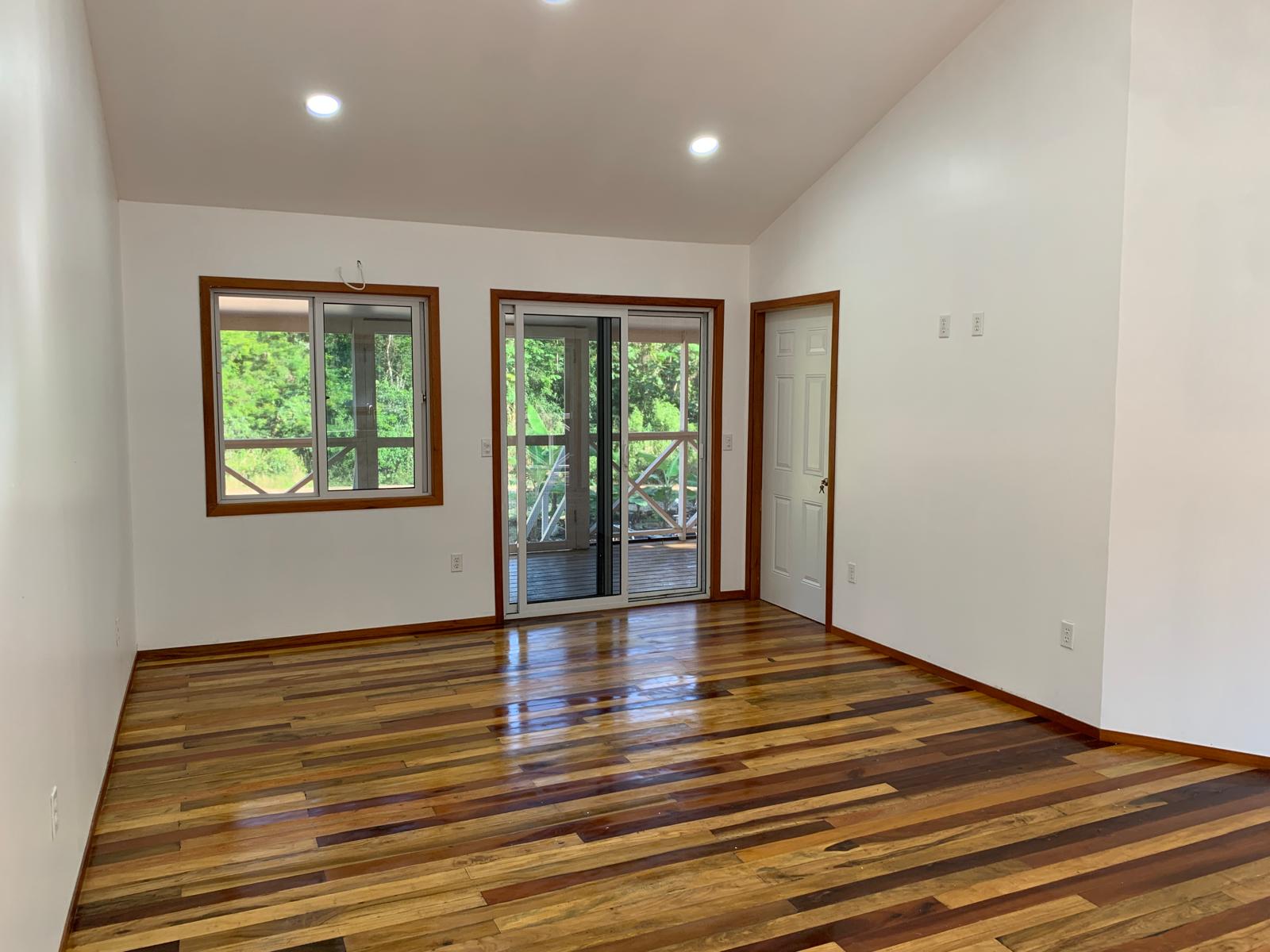 Listing Gallery 2