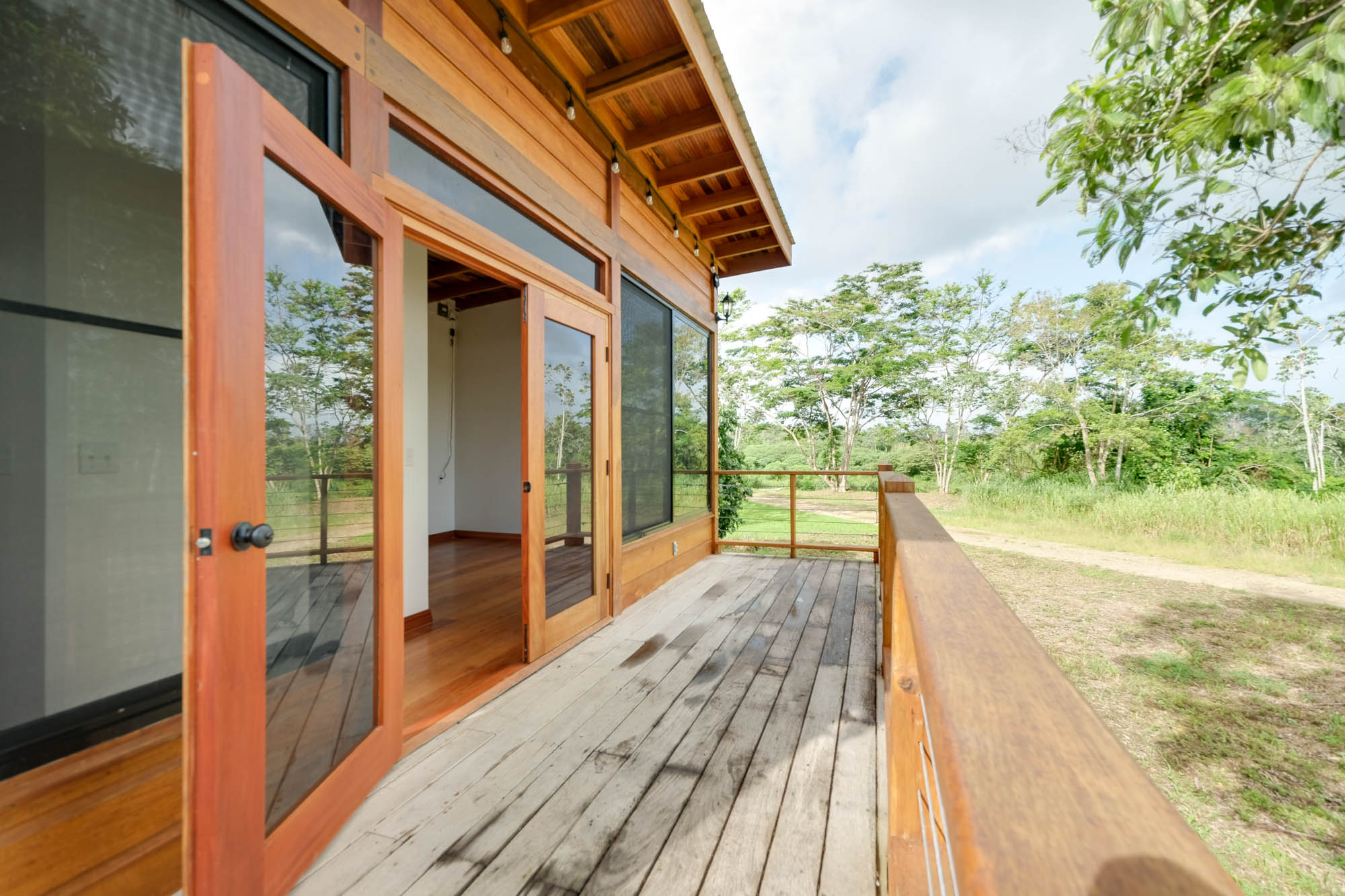 Listing Gallery 2