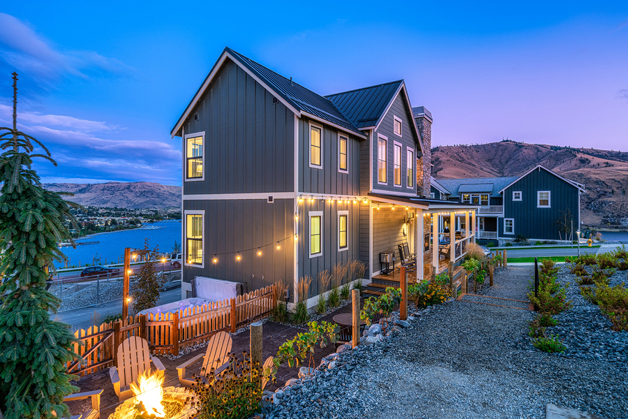 298 Bobcat Lane – Lookout Home