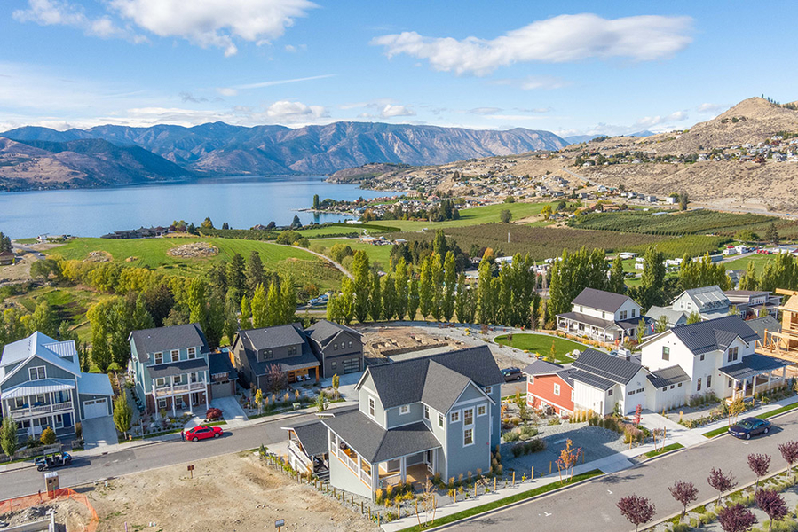 266 Jackrabbit Lane – Lookout Home