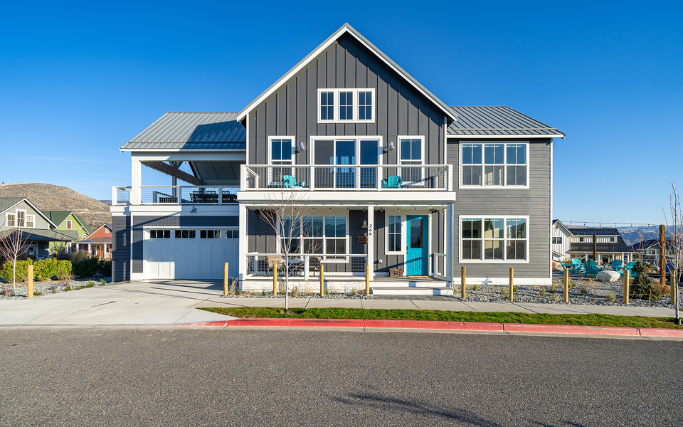 266 Jackrabbit Lane – Lookout Home