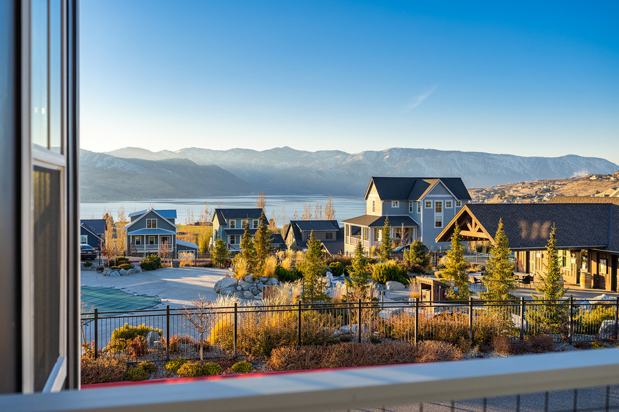 266 Jackrabbit Lane – Lookout Home