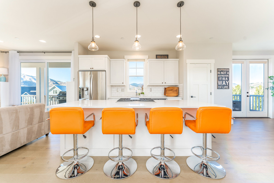 192 Jackrabbit Lane – Lookout Home