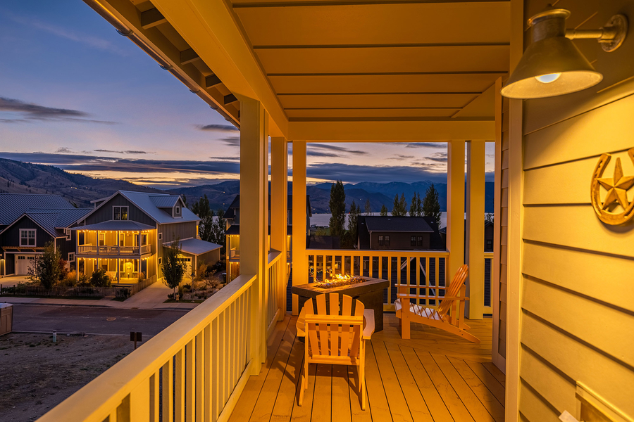 192 Jackrabbit Lane – Lookout Home