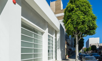 Gagosian Gallery Sells