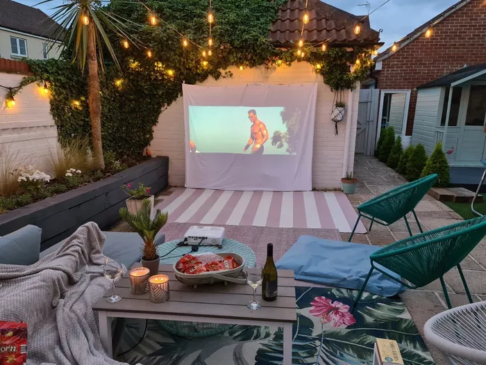 ohsokel outdoor movie night
