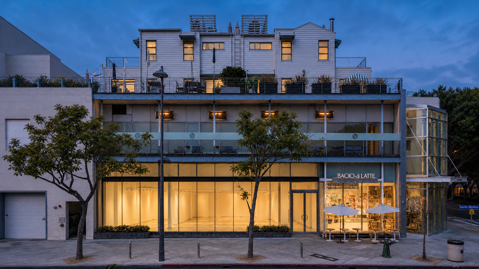 331 Santa Monica Blvd