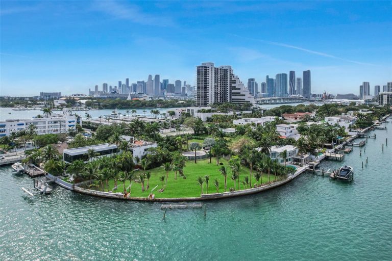 What it’s like to live on Biscayne Island