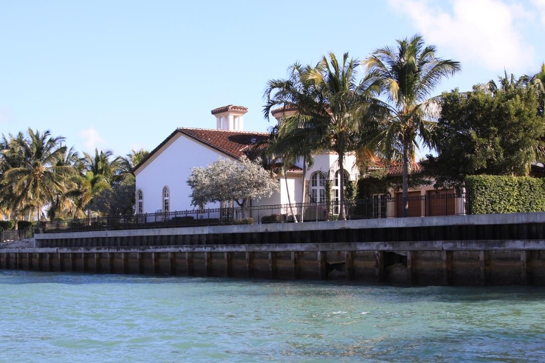 Valencia Estates at Fisher Island Details
