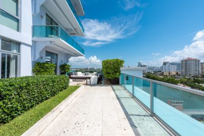 Aqua Island
