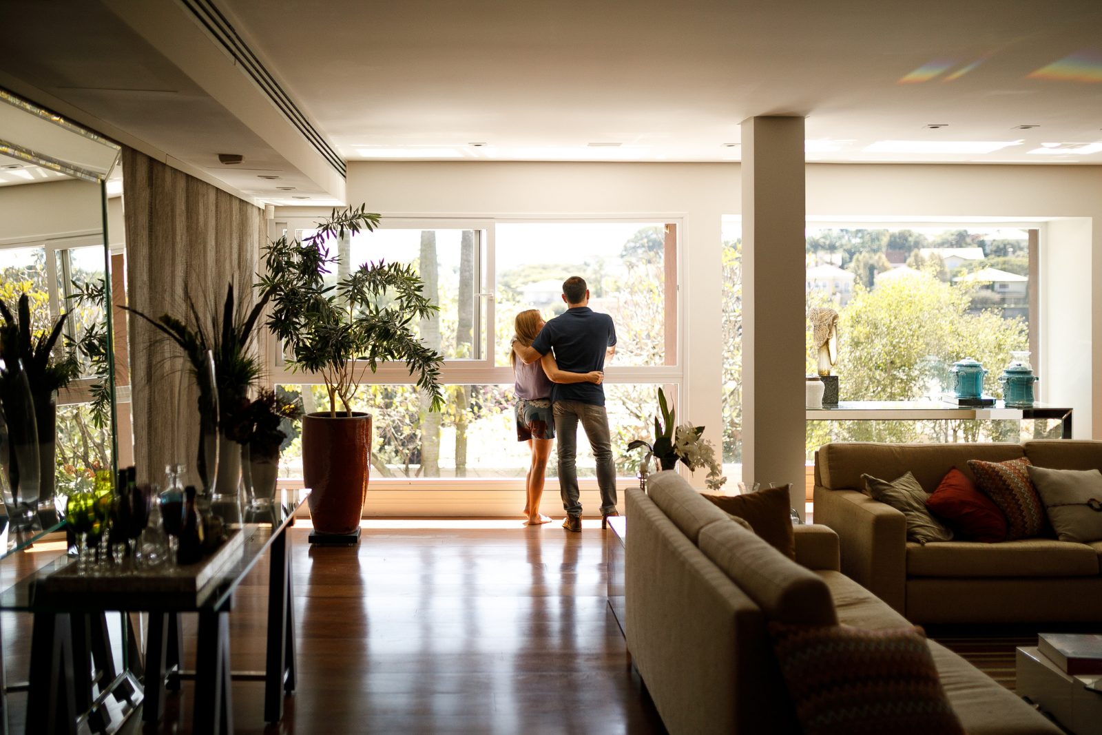 Couple sight seeng above house