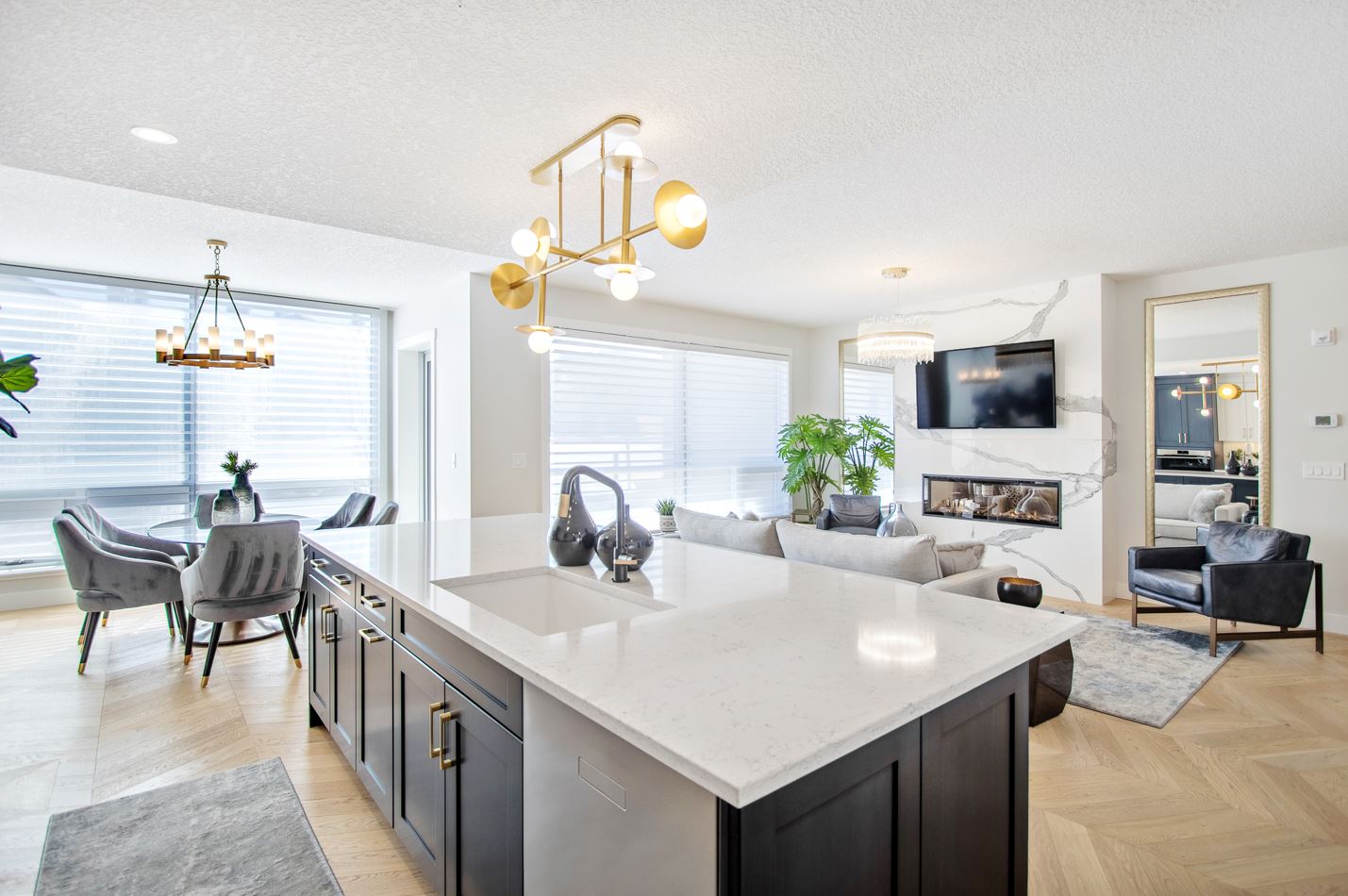 The VIEWS condos cougar ridge kitchen living room view