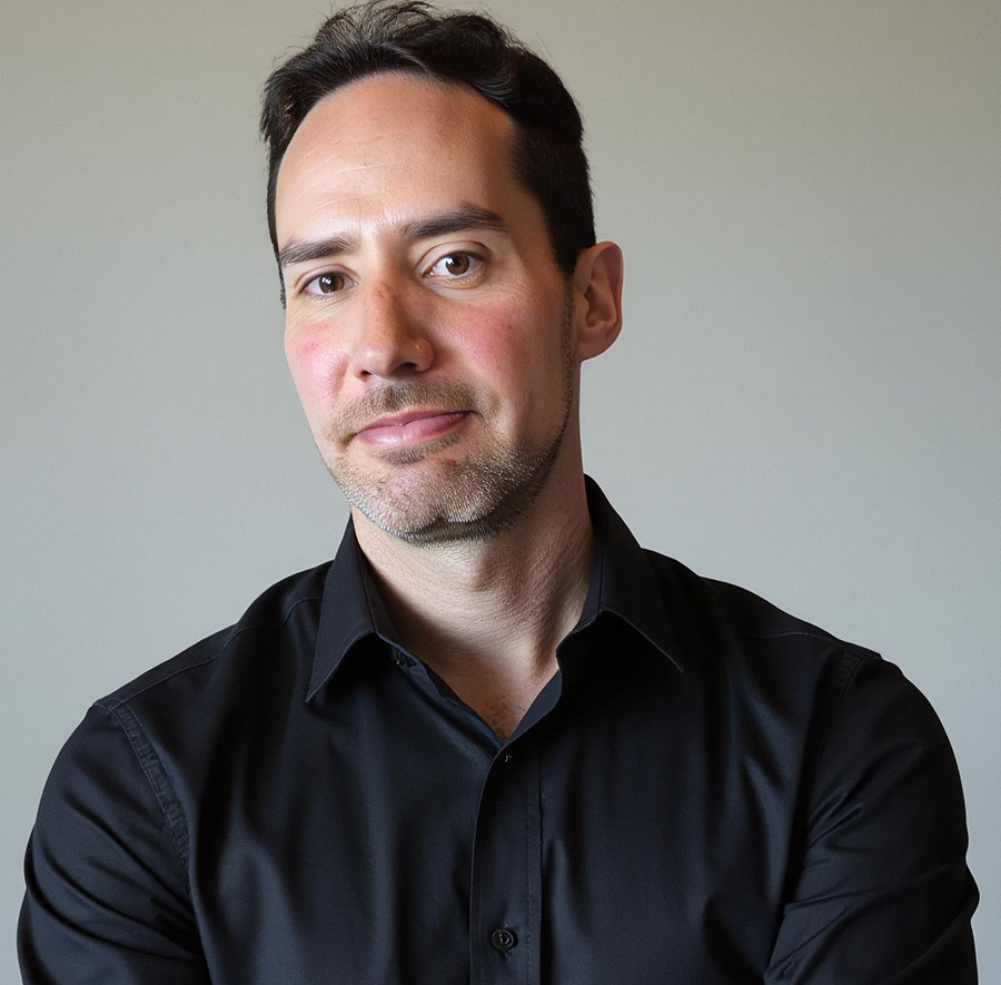 Steven Cerecedes, Luxe Arrowhead | Agent Photo