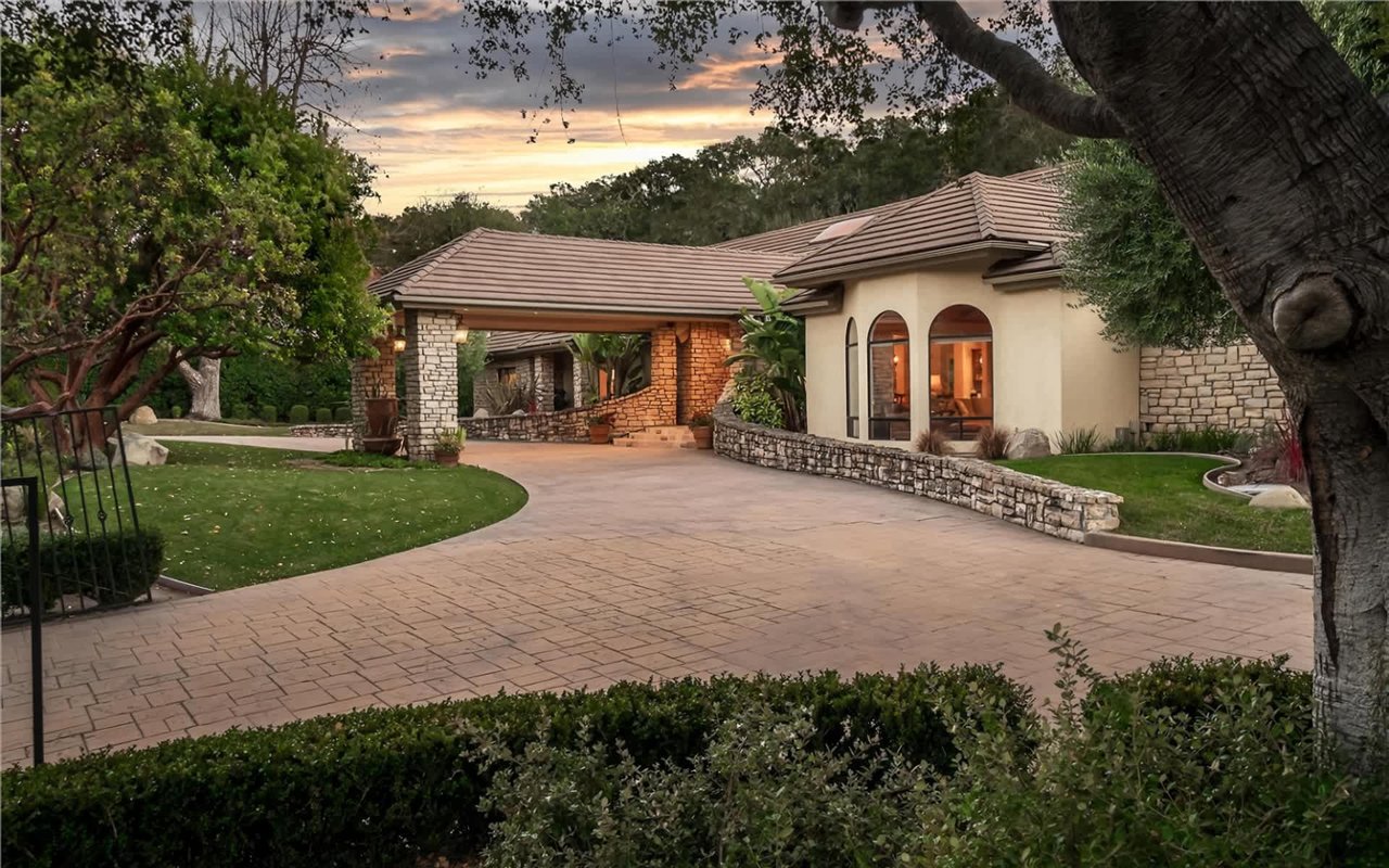 Understanding Real Estate Market Cycles