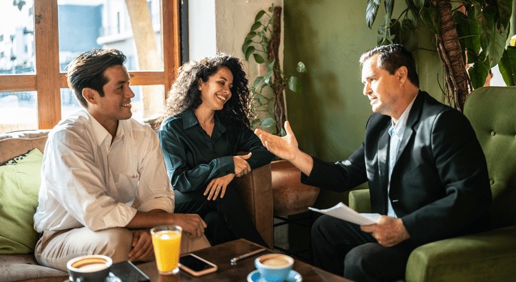 More Contracts Are Falling Through. Here’s How To Get Ahead (1)