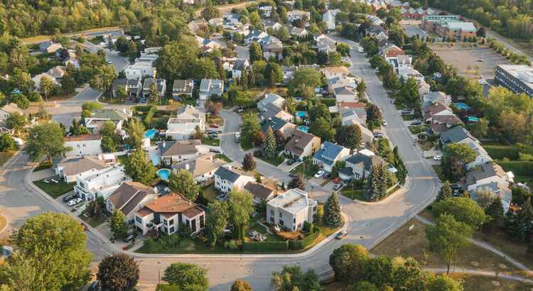What Happens to the Housing Market When the Economy Slows Down 1