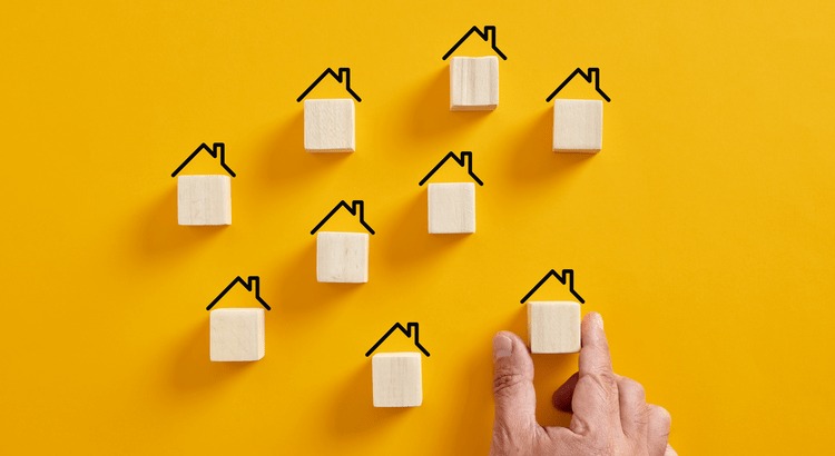 Expert Forecasts for the 2025 Housing Market (1)