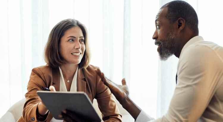Why Now’s Not the Time To Take Your House Off the Market 1