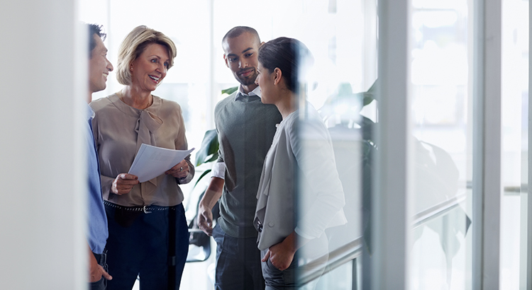 What Are the Experts Saying About the Spring Housing Market 1
