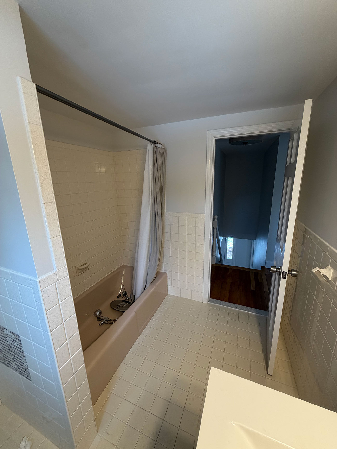 Bathroom before remodel angle four