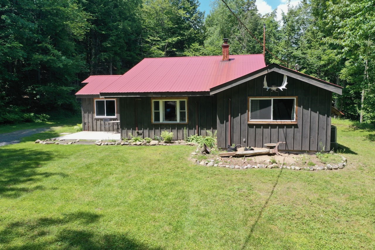 For Sale: 469 Military Rd, Edinburg NY – Adirondack Home