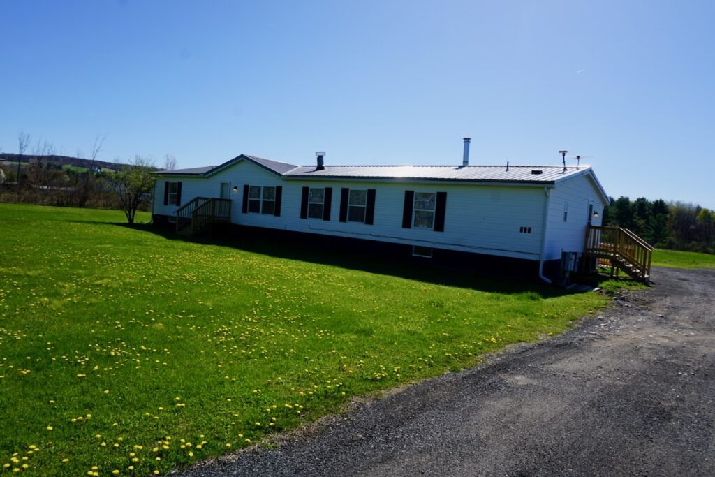 201 Reed Hill Rd Glen, NY – 4 Bedroom Home on 9 Acres