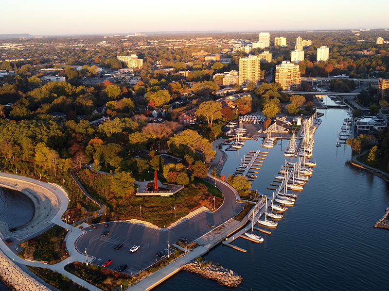 How to sell your Oakville waterfront home in today’s luxury market 4