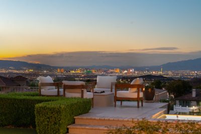 The Luxury Real Estate Market: Sept 2025 Update
