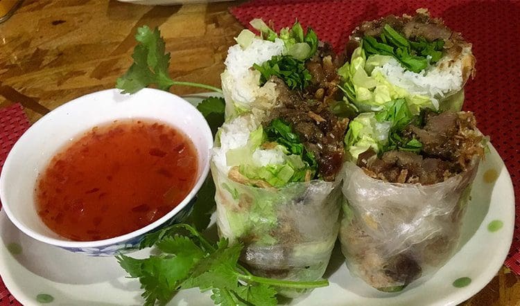 Date-Spring-Roll