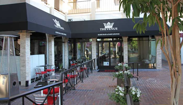 Dining Around The Desert: The Venue Sushi Bar, Palm Desert 1