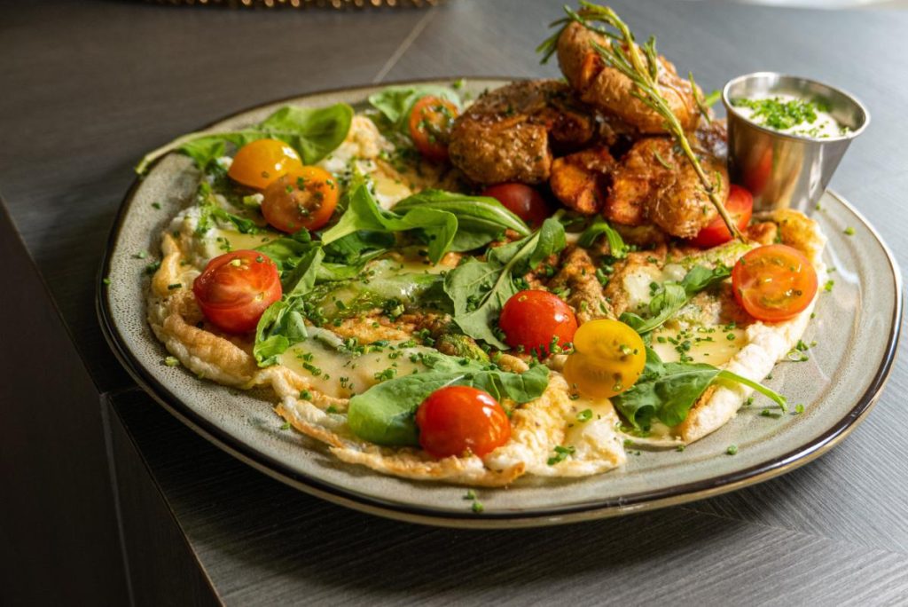 Dining Around The Desert: New Restaurants in the Palm Springs Area pizza in el paseo